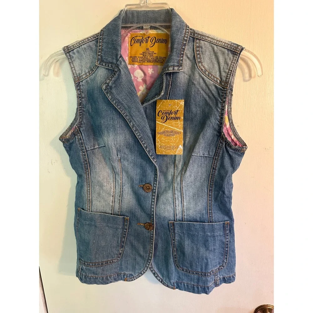 Comfort‎ Denim Juniors XL Blue Denim Vest Floral Lined Sleeveless Jacket NWT